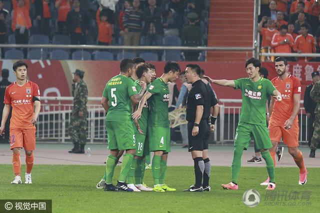 这趟端午节赛龙舟才得空回来耍几日。